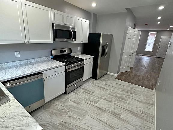 1628 N Wolfe St, Baltimore, MD 21213